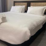 Executive Queen Rooms